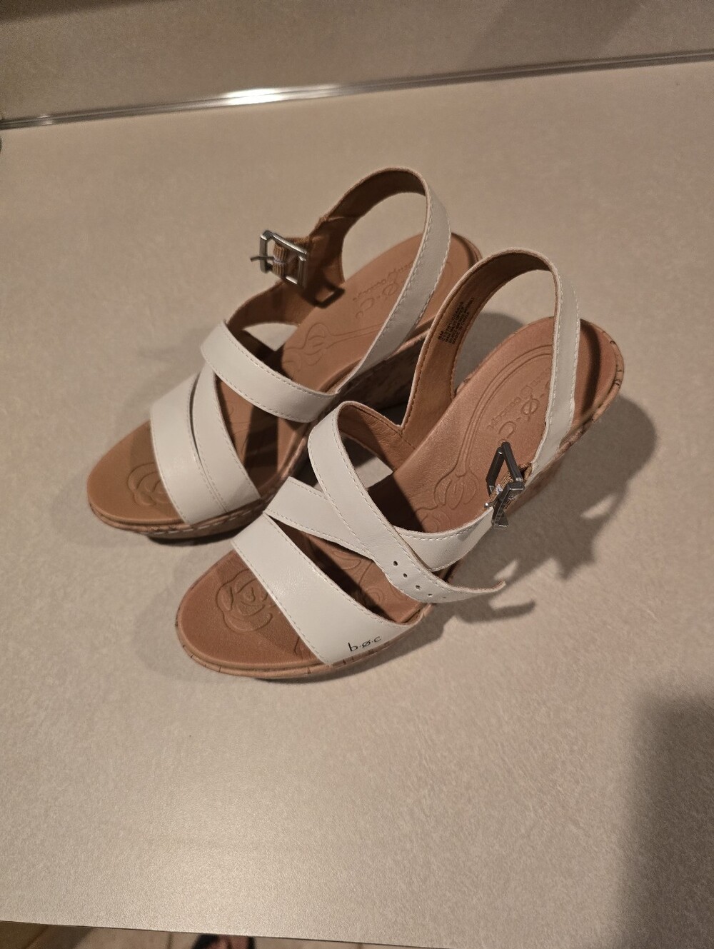 b.o.c. by Born White Schirra Cork Wedge Sandals-Size 8-New Without Box